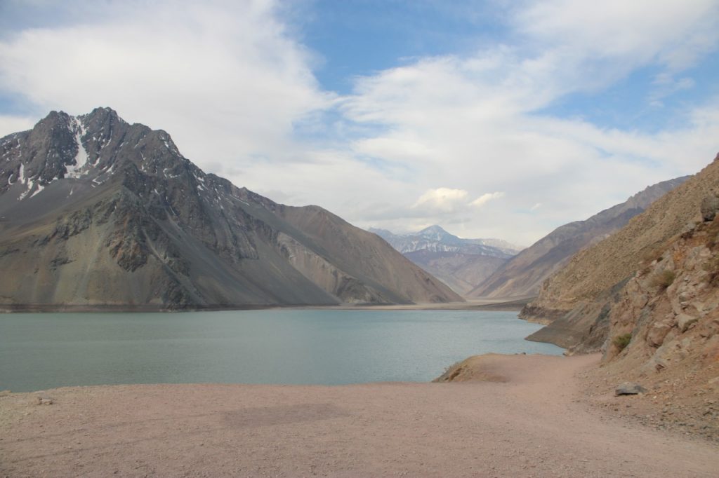 Embalse el Yeso: paisagem congelada no Chile