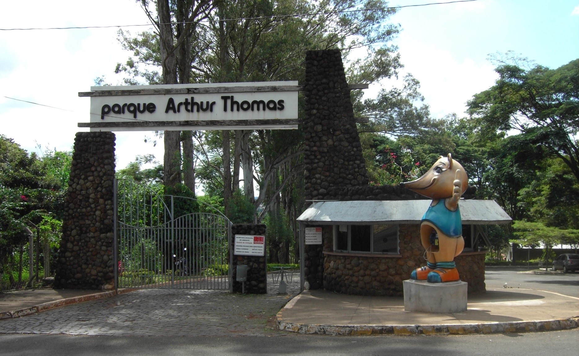 Parque Arthur Thomas, em Londrina