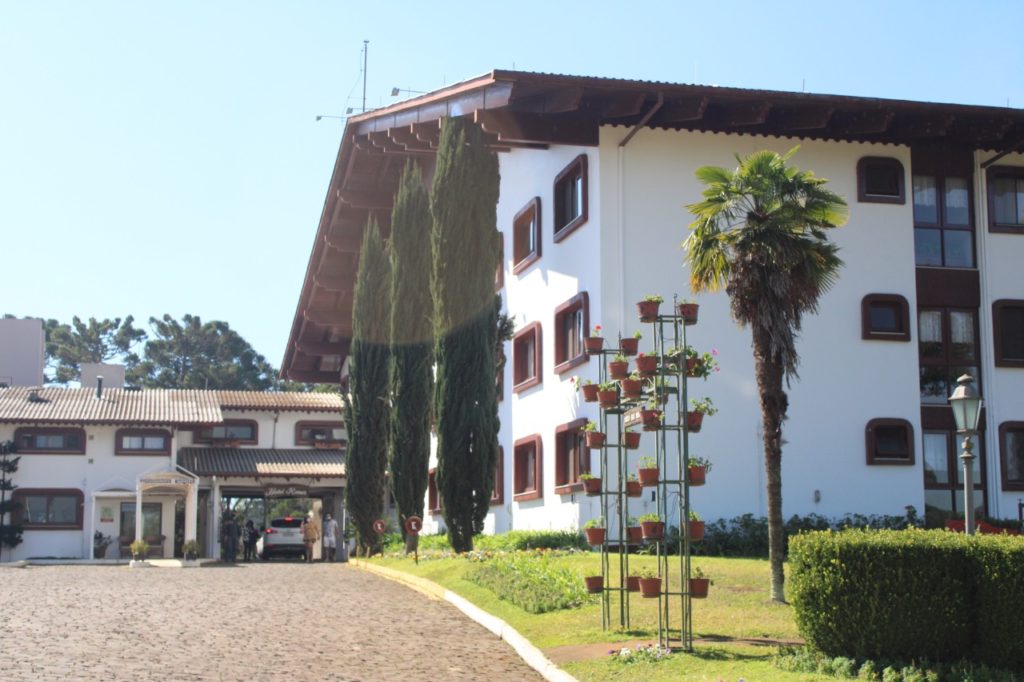 Fraiburgo: Hotel Renar e a florada dos pessegueiros