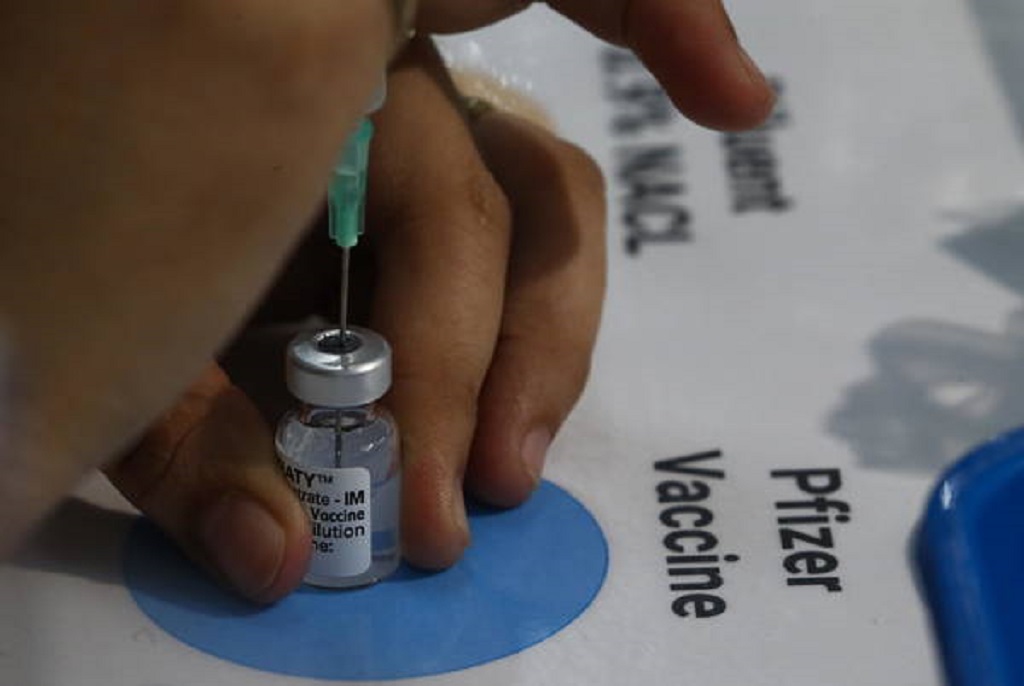 Vacinas são eficazes contra variantes da Covid, diz OMS
