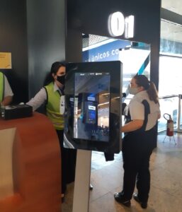 Aeroporto de Belo Horizonte testa embarque digital