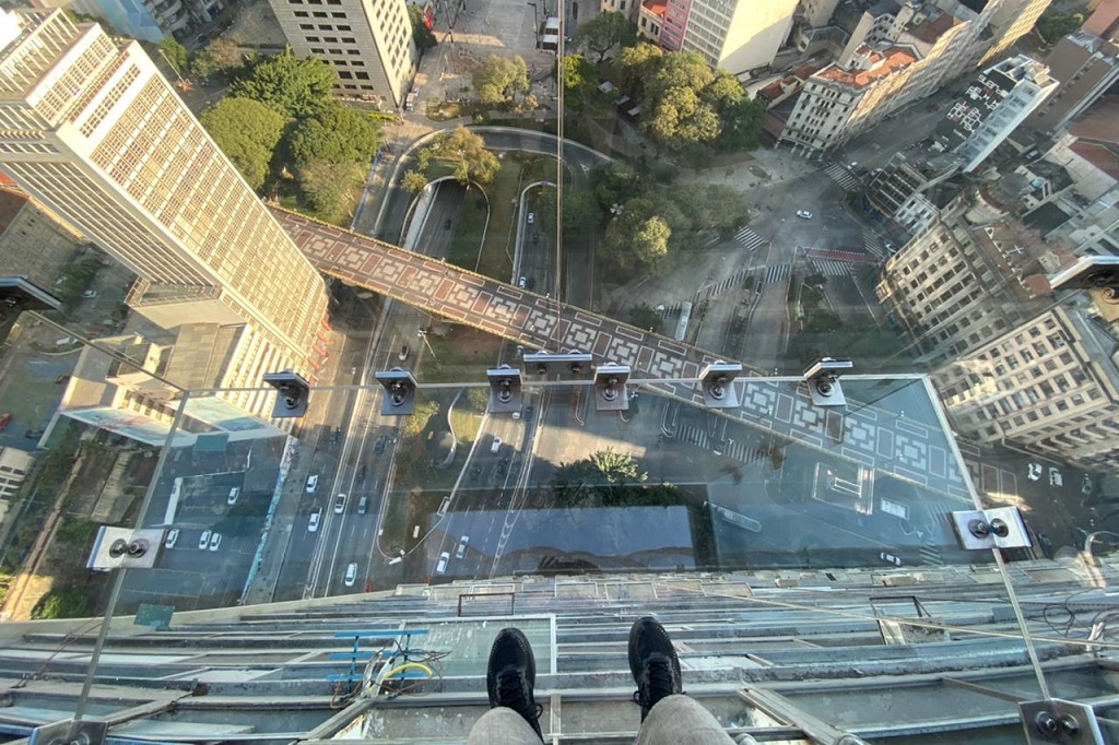 Sampa Sky, São Paulo a seus pés a 170 metros de altura