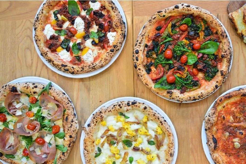 Receita da Sexta: três receitas de Pizza Napolitana