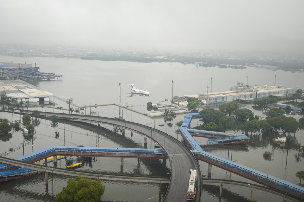 Aeroporto Salgado Filho, Porto Alegre, alagado