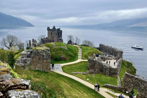 Castelo de Urquhart escócia