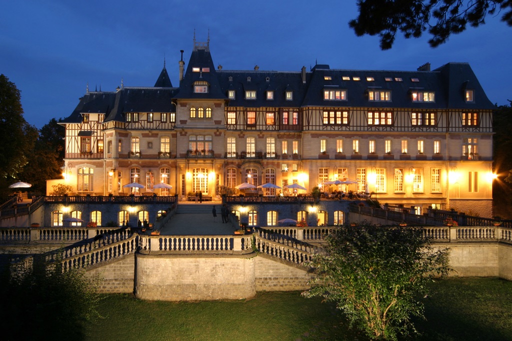 Château de Montvillargenne fachada