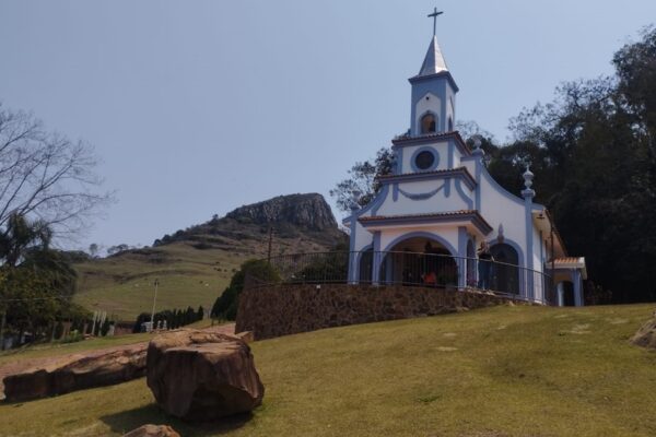 Capela N. S. de Fátima, Ribeirão Claro, Praná