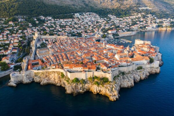 Dubrovnik, Crácia, muralha