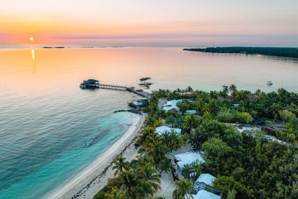 Small Hope Bay Lodge