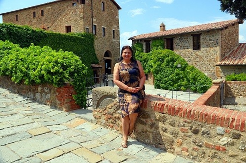 Bete Yang no Castello Banfi, Siena, Itália