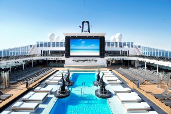 Atmosphere Pool, MSC Belissima