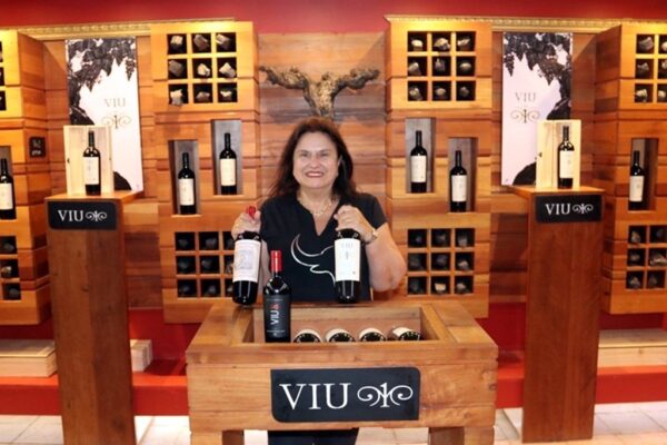 Bete Yang na Viu Manent Winery
