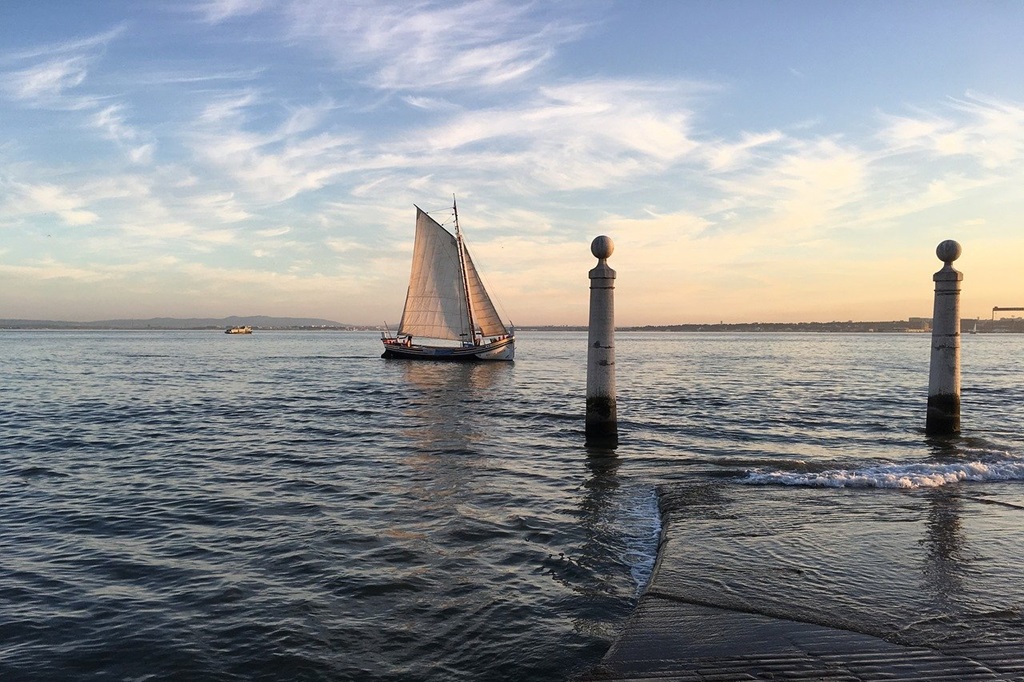 Cais das Colunas, Lisboa, Portugal Cais das Colunas, Lisboa, Portugal