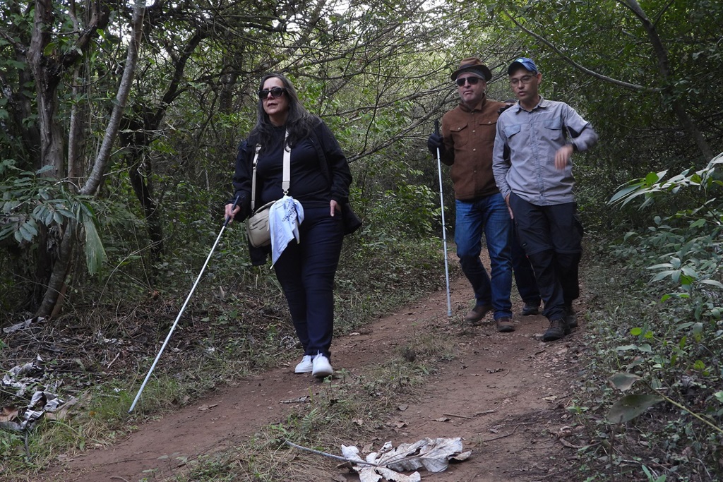 Trilha acessível, Bonito, Mato Grosso do Sul Trilha acessível, Bonito, Mato Grosso do Sul