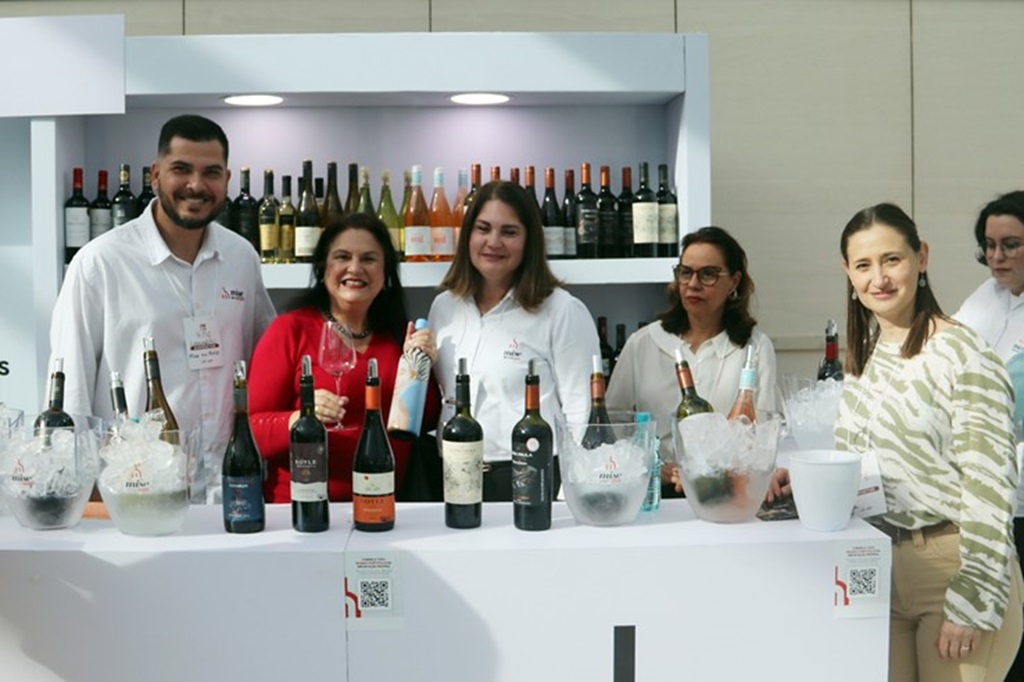 Bete Yang na CWB Wine Festival