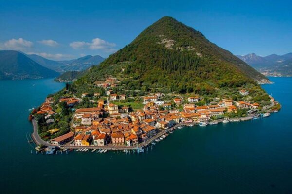 Monte Isola, no Lago de Iseo, Brescia, Itália