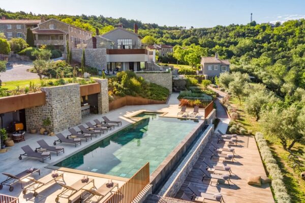 San Canzian Hotel & Residences 