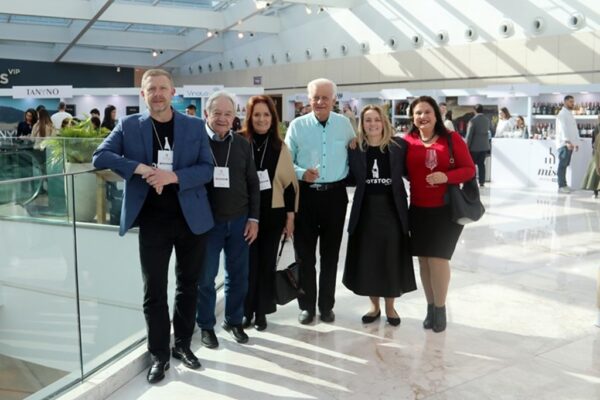  Vicente Donini, Vinícola Vivalti, com Bete Yang