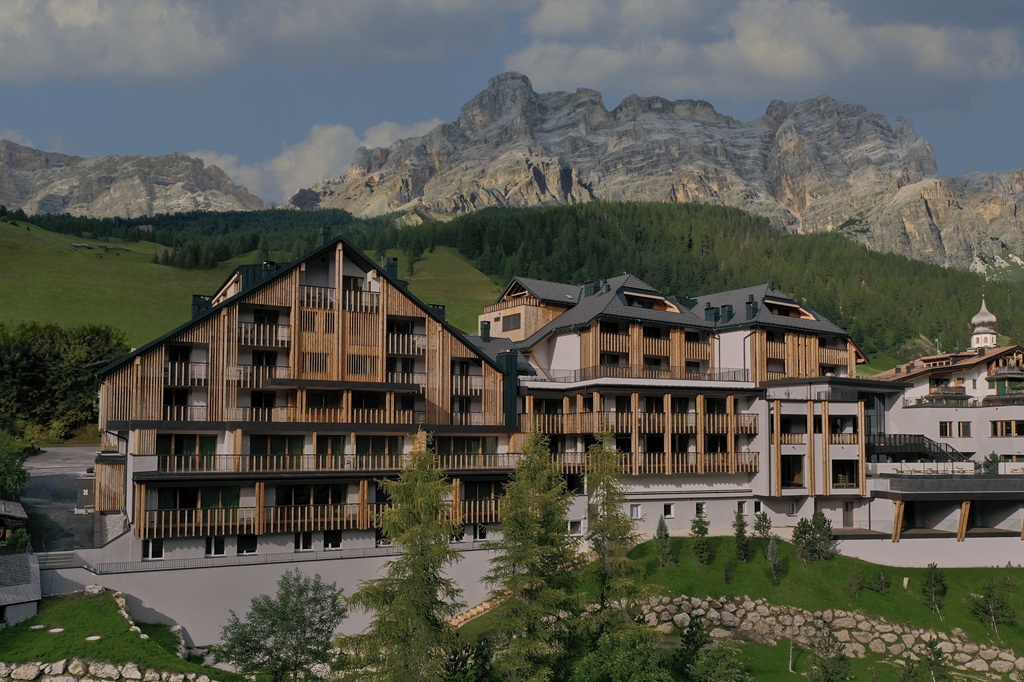 Aman Rosa Alpina Aman Rosa Alpina