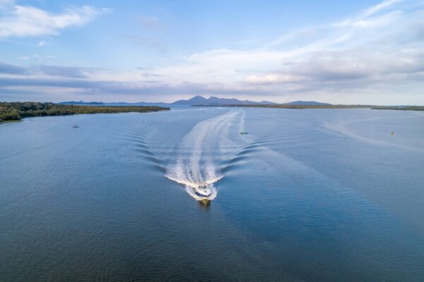 Barco, Baía Babitonga, Joinville, Santa Catarina