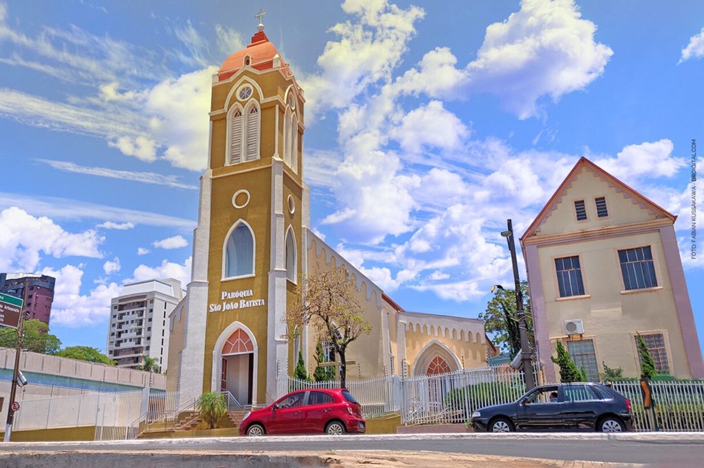 Paróquia São João Batista, Foz do Iguaçu, Paraná Paróquia São João Batista, Foz do Iguaçu, Paraná