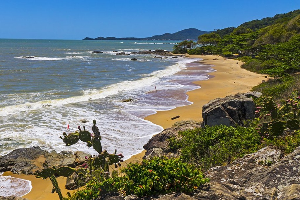 Praia Bacia da Vovó, Penha, Santa Catarina