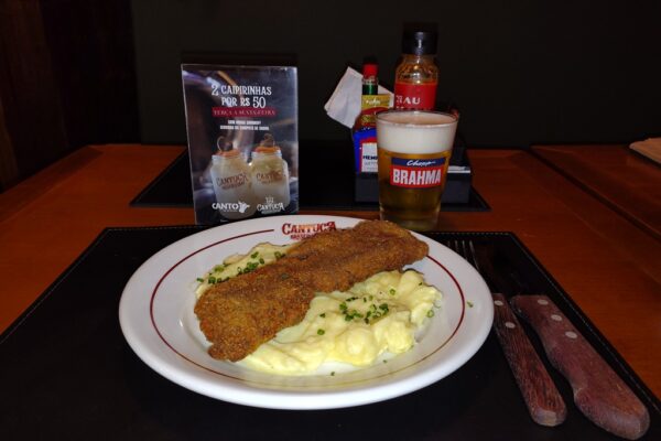 Milanesa Brasero, Cantuca Brasero & Bar