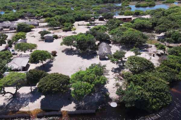 Queimada dos Britos, Travessia Lençóis Maranhenses