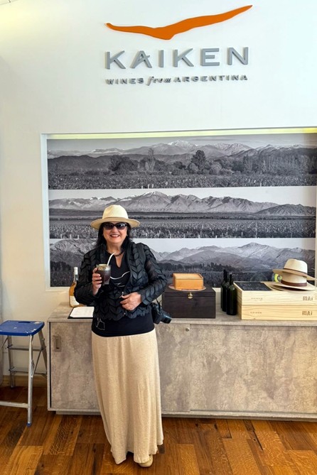 Bete Yang em homenagem as suas raízes gaúchas na Kaiken Wine