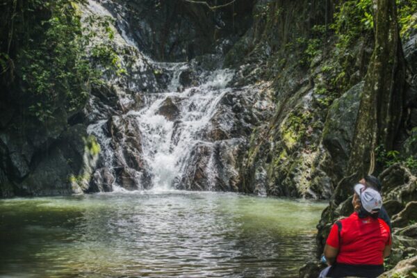Cachoeira Barquedier, Parque Nacional Billy Barquedier, Belize