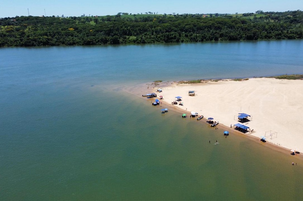 Caribe do Sul Brasileiro, as praias de água doce do Noroeste do Paraná