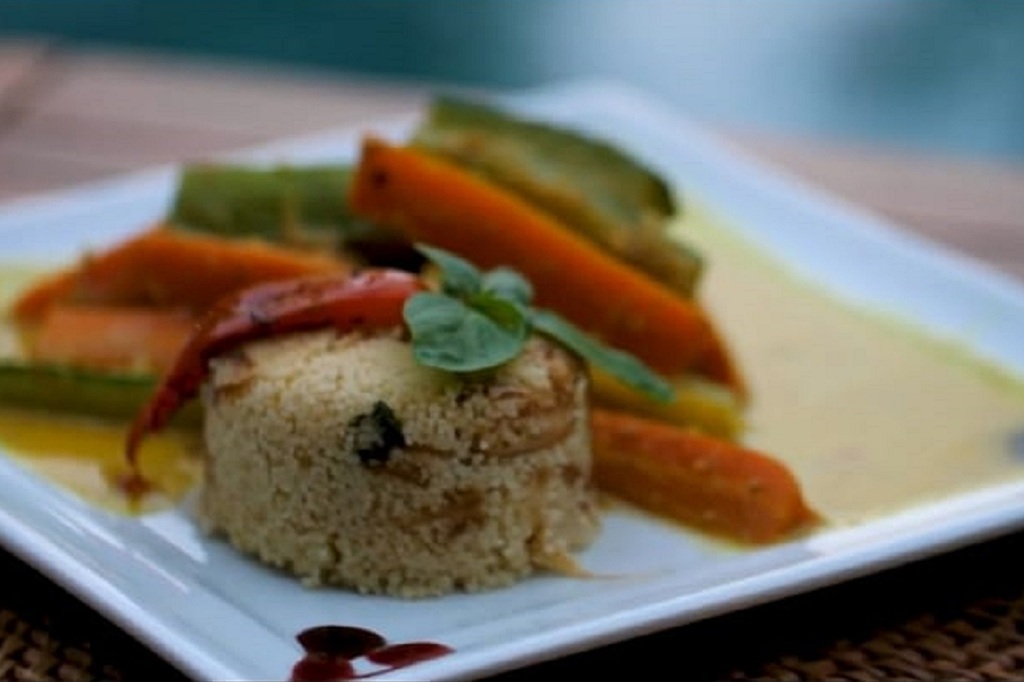Curry de peixe com legumes e couscous marroquino, Pousada Mangabeiras