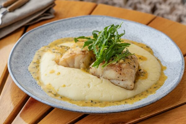 Pescada Amarela Aligot Macaxeira, Cala Playa