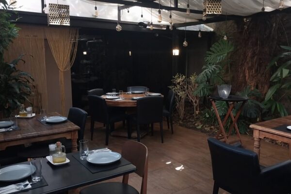 Ambiente, Le Mir Comida Árabe