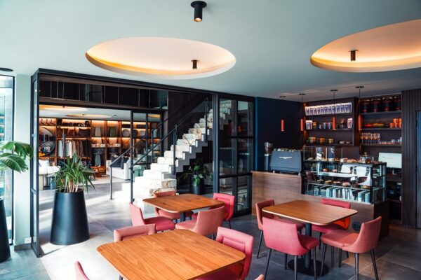 Cafeteria, EH Boutique Experience