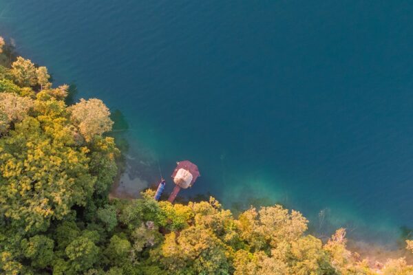La Lancha, Lago Petén Itzá, Guatemala