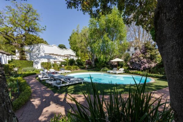 Piscina, The Claremont