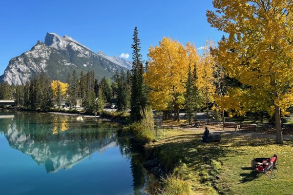 Lago no Parque Nacional Banff, Alberta, Canadá