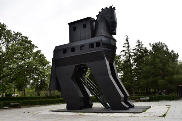 Cavalo de de Troia em Çanakkale, Turquia