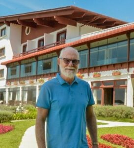 Edson Ziolkowski, Hotel Renar