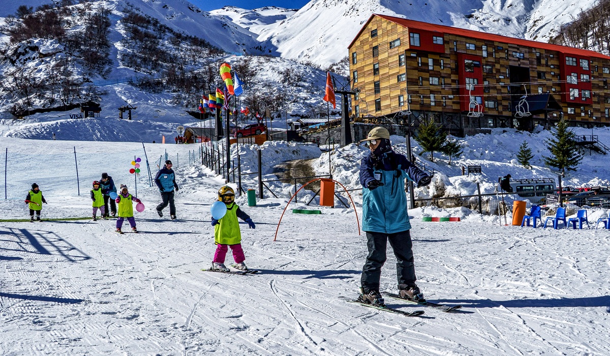 Escola de esqui, Nevados de Chillán Escola de esqui, Nevados de Chillán