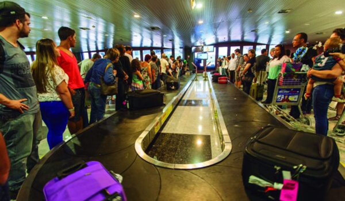Esteira aeroporto, mala, bagagem