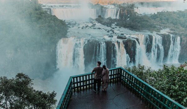 Amanhecer nas Cataratas, Cataratas do Iguaçu