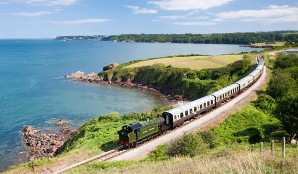 Trem a vapor da Dartmouth Steam Railway, em South Devon